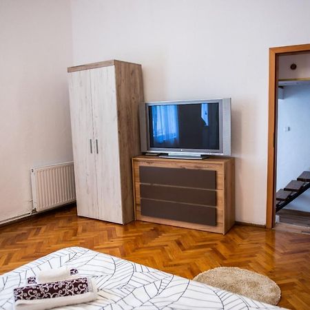 Troll'S House Appartement Sibiu Buitenkant foto