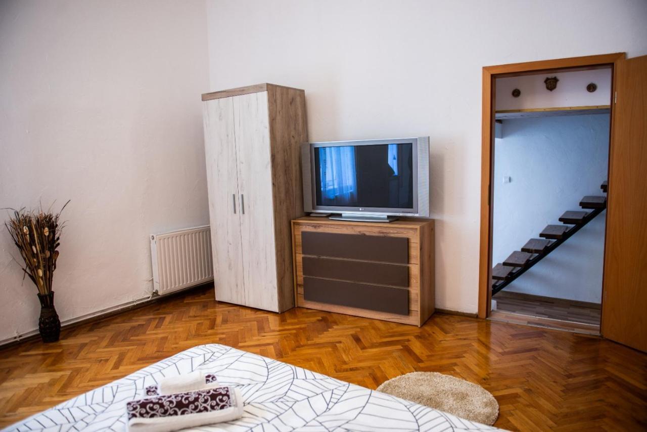 Troll'S House Appartement Sibiu Buitenkant foto