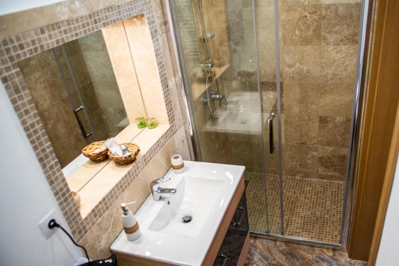 Troll'S House Appartement Sibiu Buitenkant foto