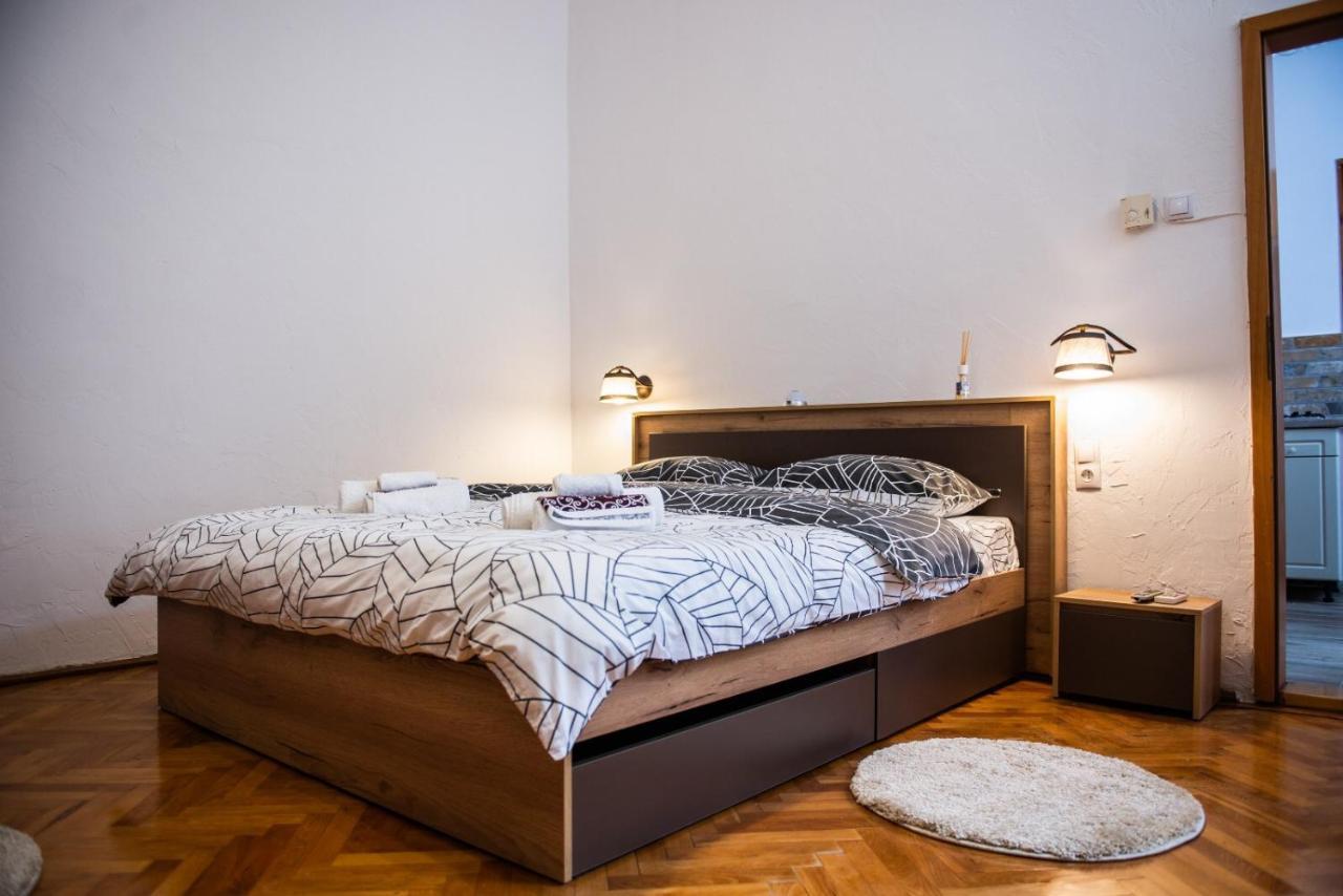 Troll'S House Appartement Sibiu Buitenkant foto
